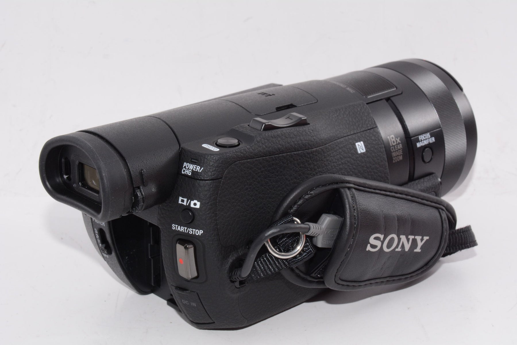【外観特上級】ソニー SONY ビデオカメラ FDR-AX100 4K ブラック Handycam