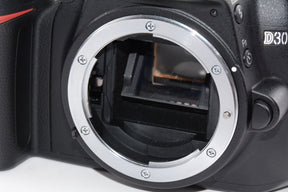 【外観並級】Nikon デジタル一眼レフカメラ D3000 ボディ