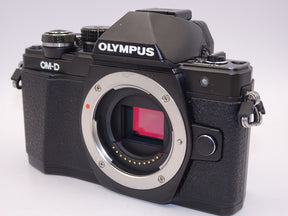 【外観特上級】OLYMPUS ミラーレス一眼 OM-D E-M10 MarkII ボディー ブラック