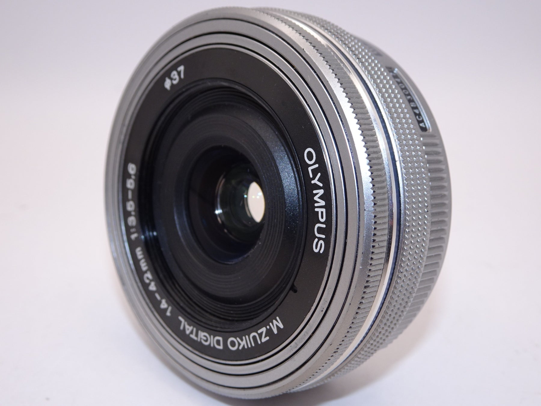 【外観並級】OLYMPUS 電動式パンケーキズームレンズ M.ZUIKO DIGITAL ED 14-42mm F3.5-5.6 EZ SLV