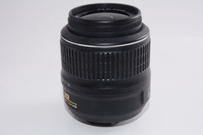 【外観特上級】Nikon 標準ズームレンズ AF-S DX NIKKOR 18-55mm f3.5-5.6G VR