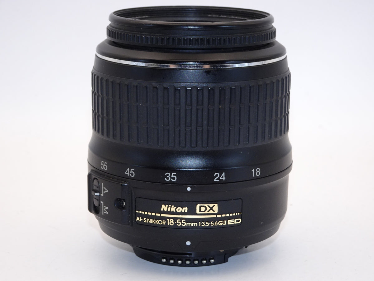 【外観並級】Nikon 標準ズームレンズ AF-S DX NIKKOR 18-55mm f/3.5-5.6G VR II
