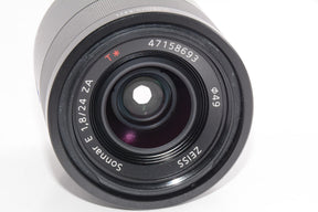 【外観並級】ソニー SONY 単焦点レンズ Sonnar T* 24mm F1.8 ZA ソニー Eマウント用 APS-C専用 SEL24F18Z