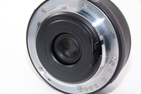 【外観並級】PENTAX リミテッドレンズ 薄型広角単焦点レンズ HD PENTAX-DA21mmF3.2AL Limited ブラック Kマウント APS-Cサイズ 21410