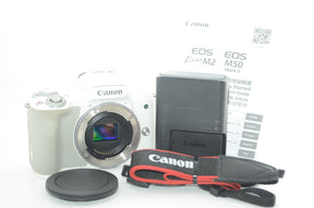 【外観並級】Canon ミラーレス一眼カメラ EOS Kiss M2 ボディー ホワイト KISSM2WH-BODY