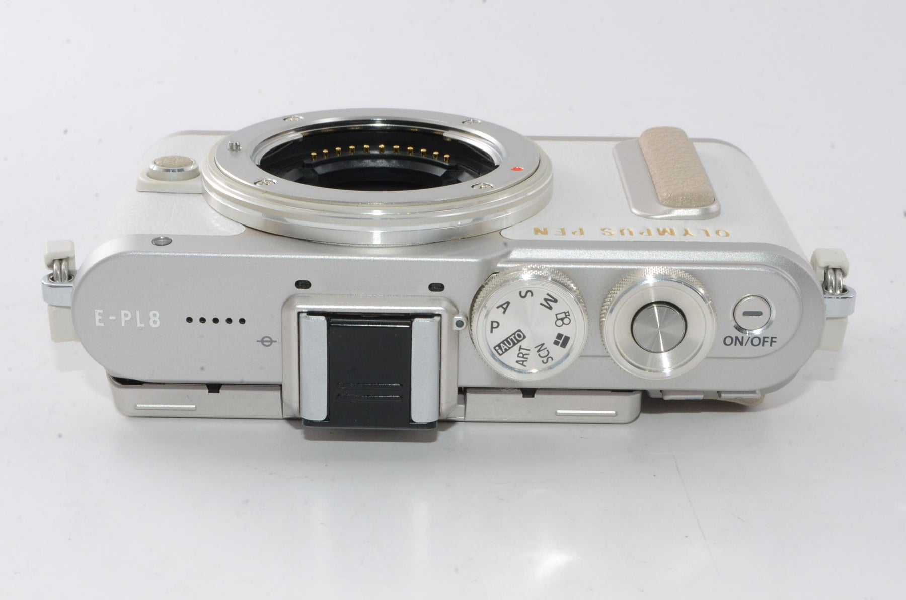 【外観特上級】OLYMPUS ミラーレス一眼 E-PL8 ボディー ホワイト