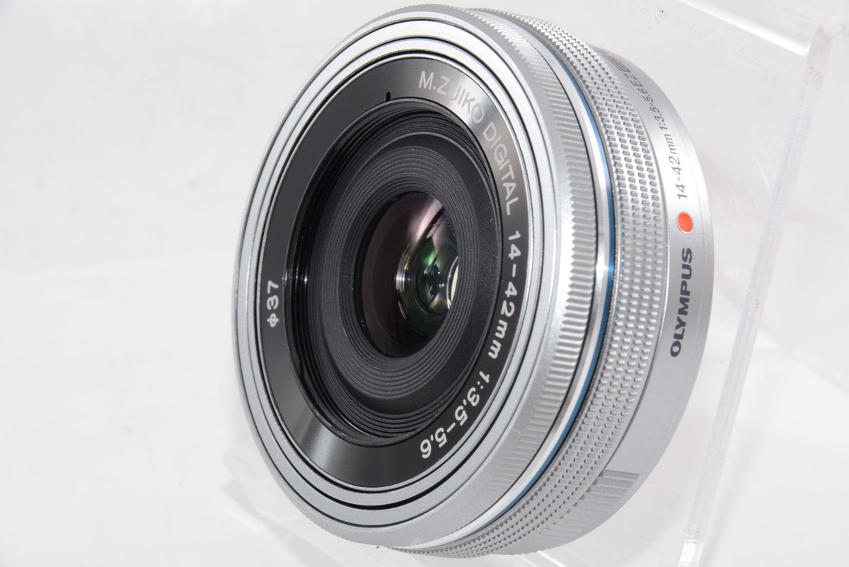 【外観特上級】OLYMPUS M.ZUIKO DIGITAL ED 14-42mm F3.5-5.6 EZ SLV