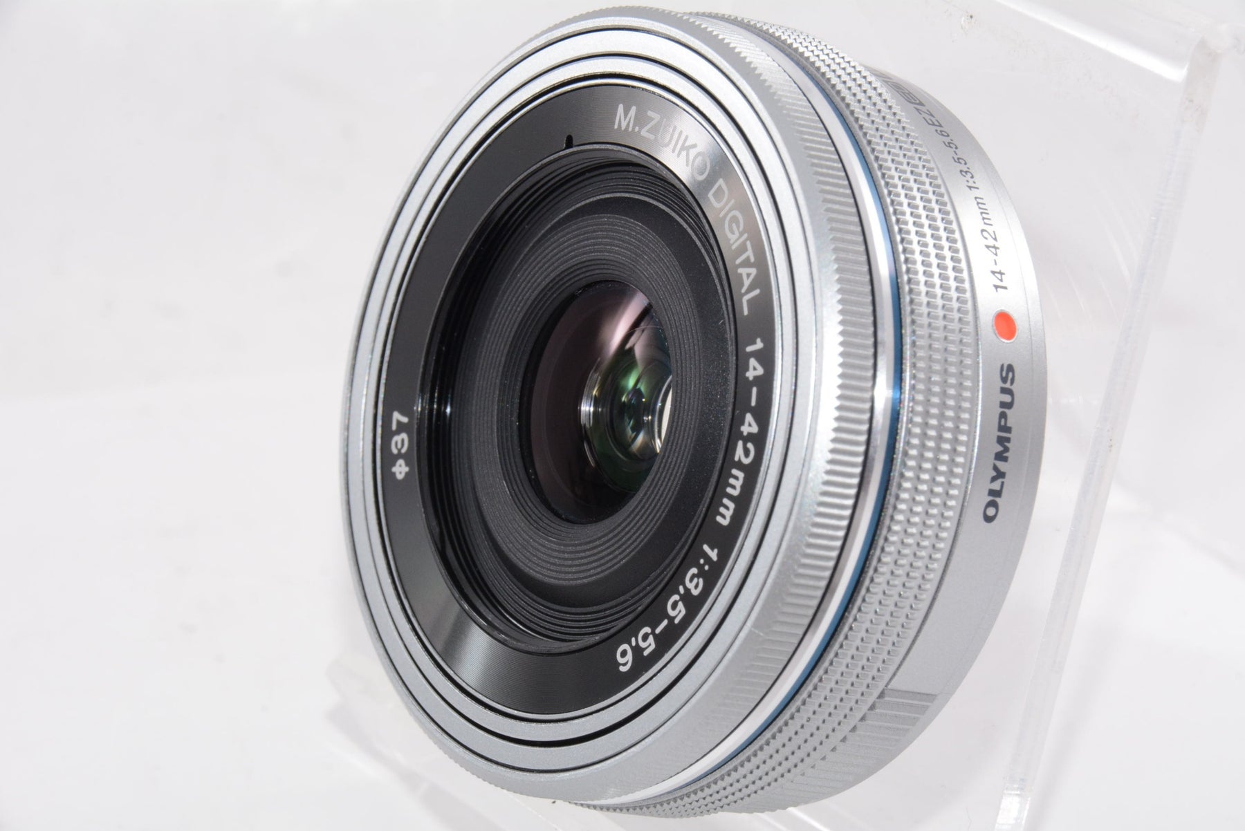 【外観特上級】OLYMPUS M.ZUIKO DIGITAL ED 14-42mm F3.5-5.6 EZ SLV