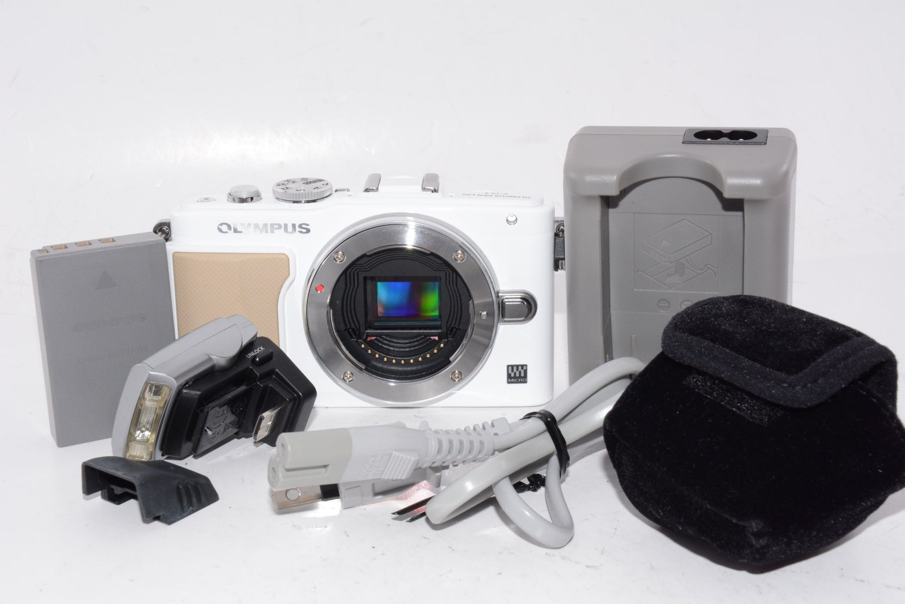 【外観特上級】OLYMPUS ミラーレス一眼 PEN Lite E-PL5 ボディ ホワイト