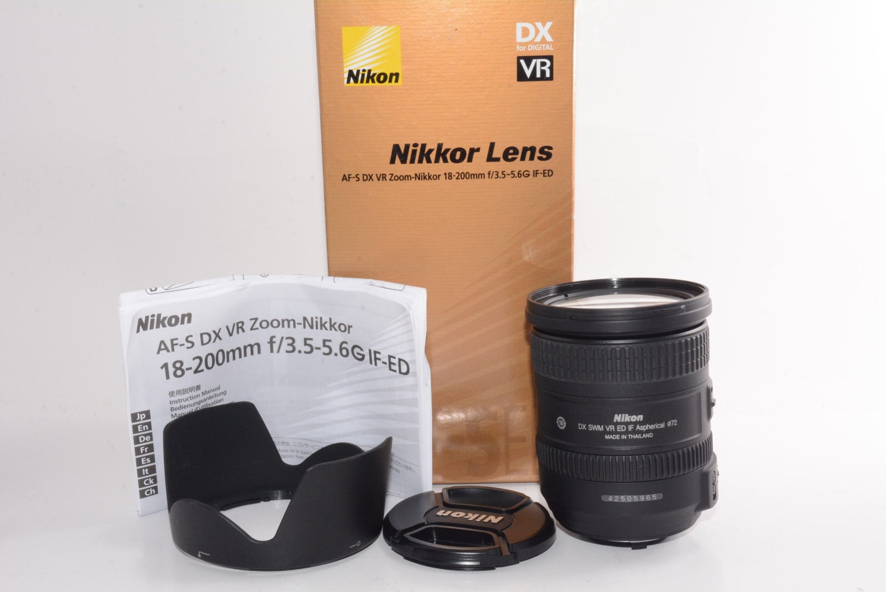 【外観特上級】Nikon 高倍率ズームレンズ AF-S DX NIKKOR 18-200mm f/3.5-5.6G ED VR II ニコンDXフォーマット専用