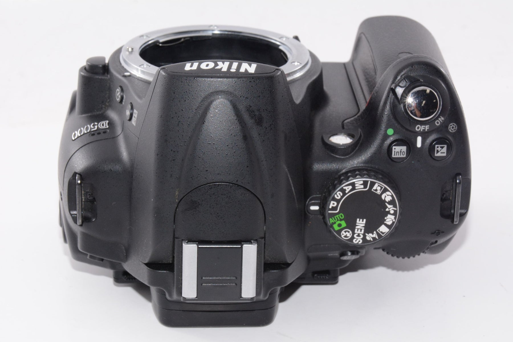 【外観並級】Nikon デジタル一眼レフカメラ D5000 ボディ