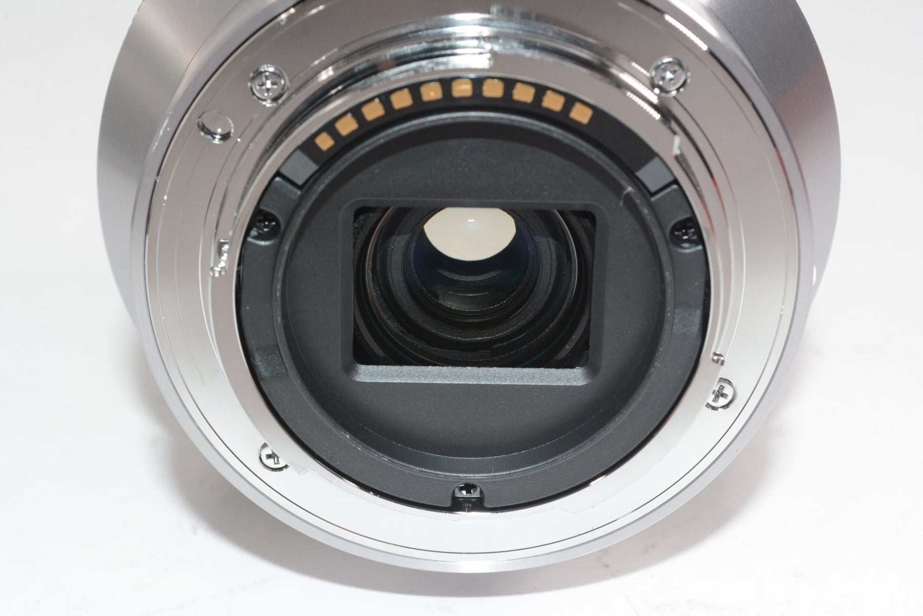 【外観特上級】ソニー SONY 高倍率ズームレンズ E 18-200mm F3.5-6.3 OSS SEL18200