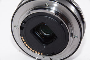 【外観特上級】ソニー SONY 単焦点レンズ E 20mm F2.8 ソニー Eマウント用 APS-C専用 SEL20F28
