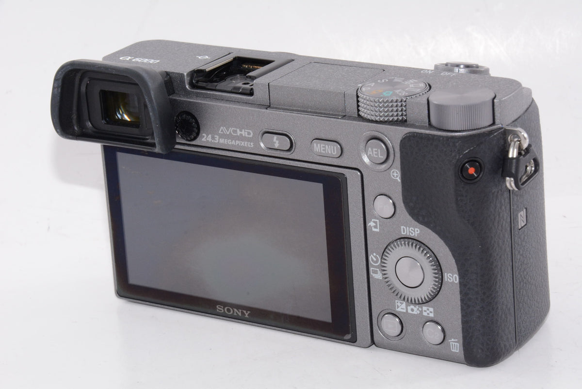 【外観特上級】ソニー ミラーレス一眼 α6000 ボディ グラファイトグレー ILCE-6000