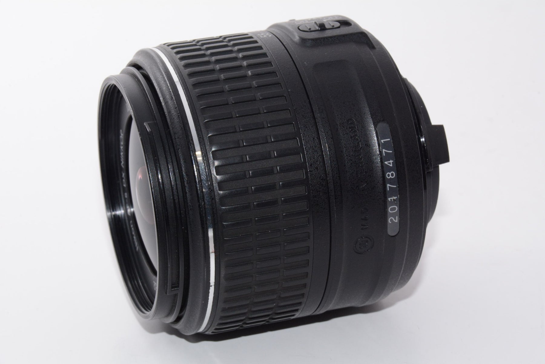 【外観並級】Nikon 標準ズームレンズ AF-S DX NIKKOR 18-55mm f/3.5-5.6G VR II