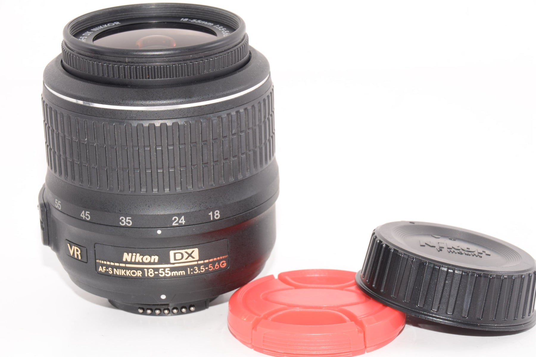 【外観並級】Nikon 標準ズームレンズ AF-S DX NIKKOR 18-55mm f3.5-5.6G VR