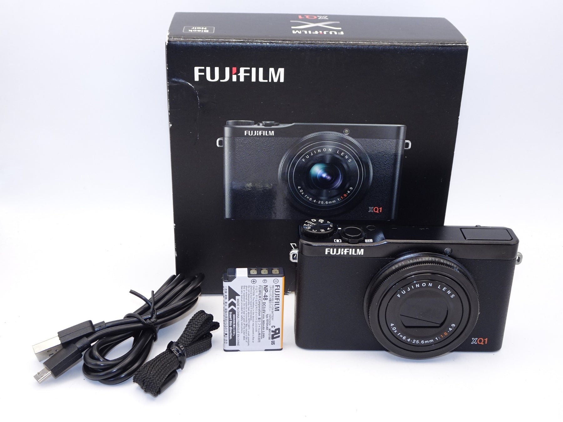 【外観特上級】FUJIFILM デジタルカメラ XQ1 ブラック F FX-XQ1 B