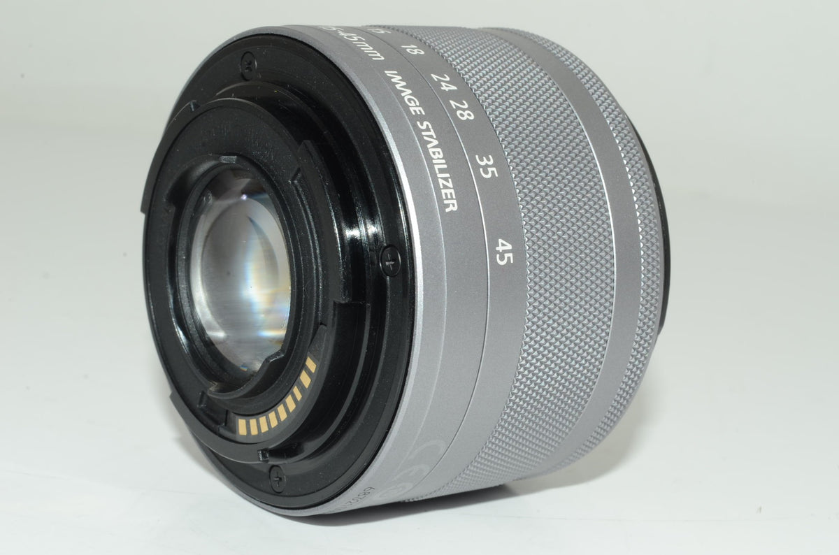 【外観特上級】Canon 標準ズームレンズ EF-M15-45mm F3.5-6.3IS STM(シルバー) ミラーレス一眼対応 EF-M15-45ISSTMSL