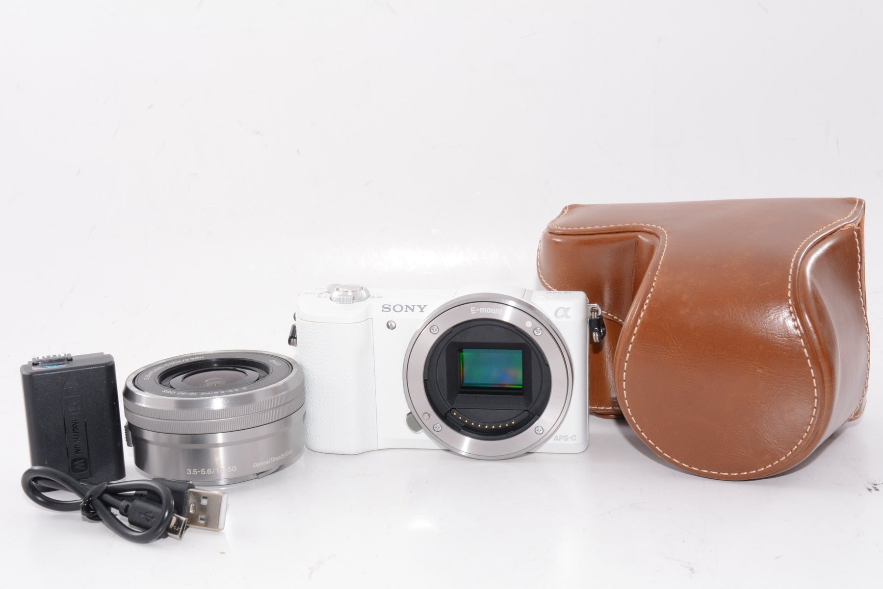 【外観特上級】ソニー SONY ミラーレス一眼 α5100 パワーズームレンズキット E PZ 16-50mm F3.5-5.6 OSS付属 ホワイト ILCE-5100L-W