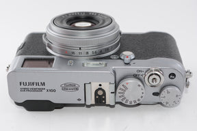 【外観並級】Fujifilm FinePix x100 シルバー デジタルカメラ