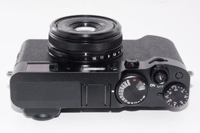 【ほぼ新品】富士フイルム(FUJIFILM) デジタルカメラ X100Ⅵ ブラック X100Ⅵ-B