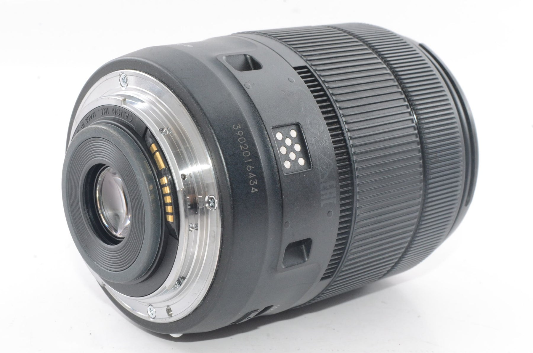 【外観並級】Canon 標準ズームレンズ EF-S18-135㎜ F3.5-5.6 IS USM APS-C対応