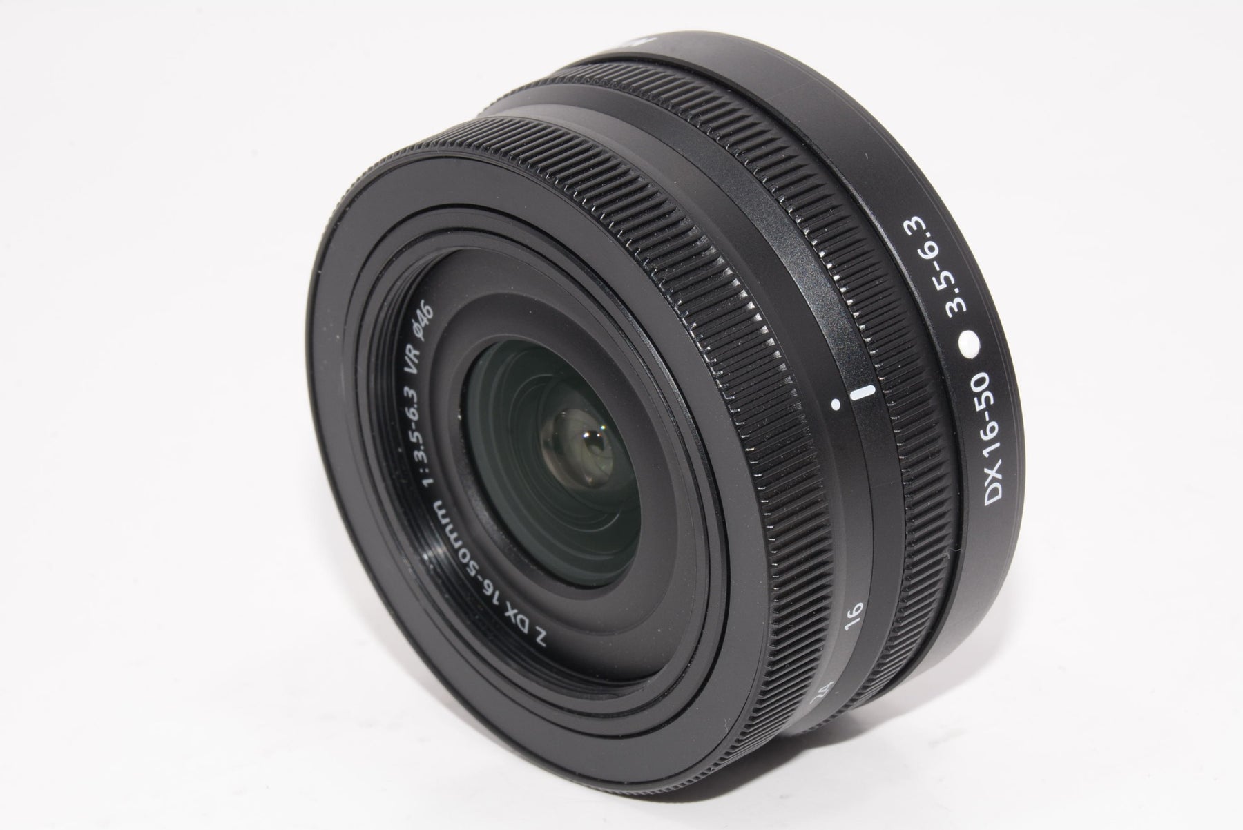 【外観特上級】Nikon ミラーレス一眼カメラ Z50 レンズキット NIKKOR Z DX 16-50mm f/3.5-6.3 VR付属 Z50LK16-50 ブラック