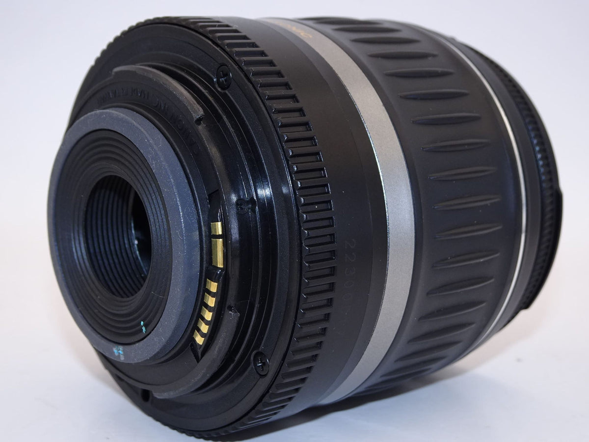 【外観特上級】Canon EF-S レンズ 18-55mm F3.5-5.6 II USM