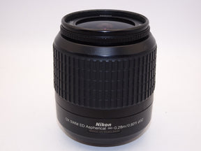 【外観特上級】Nikon AF-S DX Zoom Nikkor ED 18-55mm F3.5-5.6G ブラック デジタル一眼レフ用