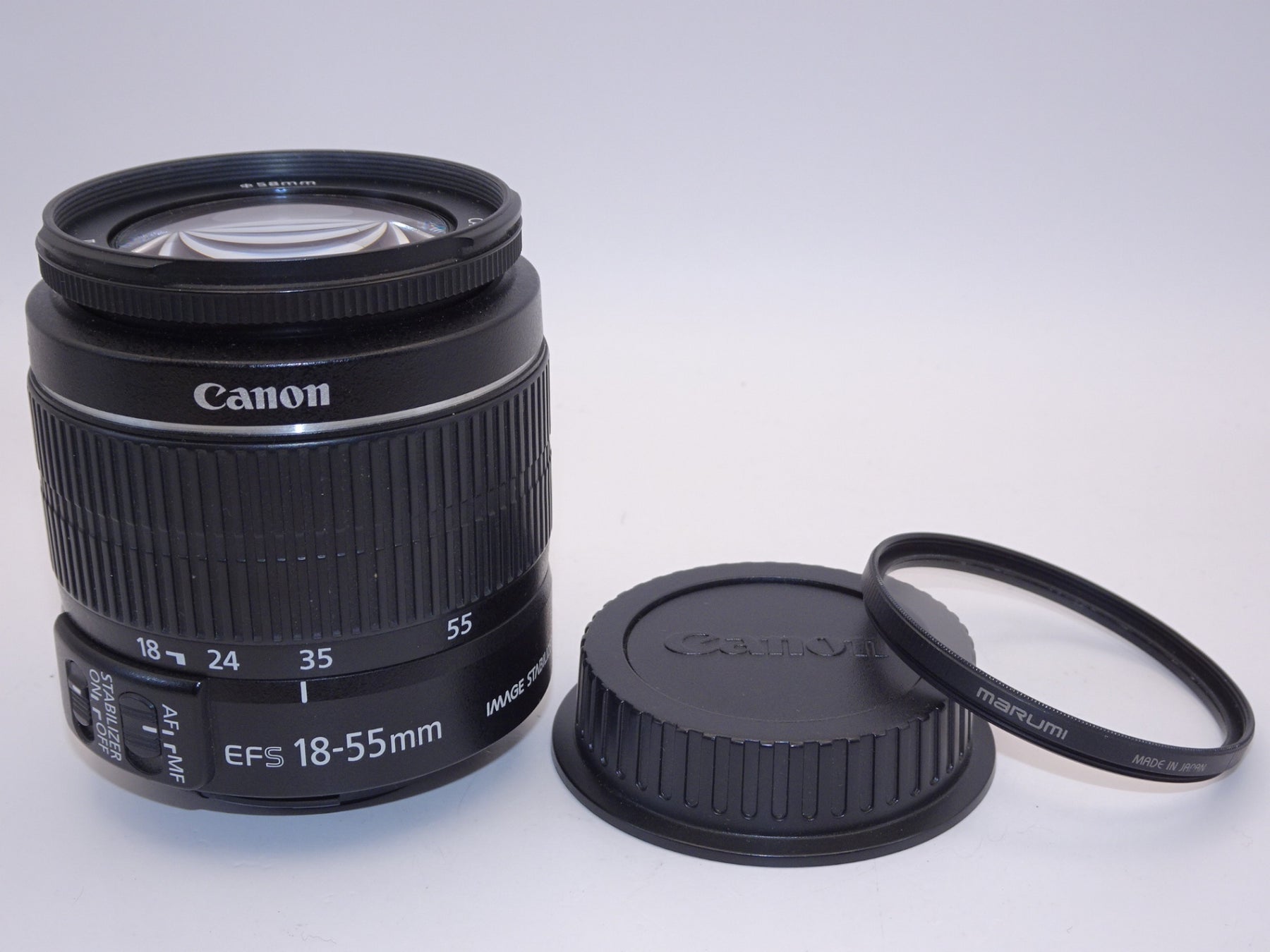 【外観特上級】Canon 標準ズームレンズ EF-S18-55mm F3.5-.5.6 IS II