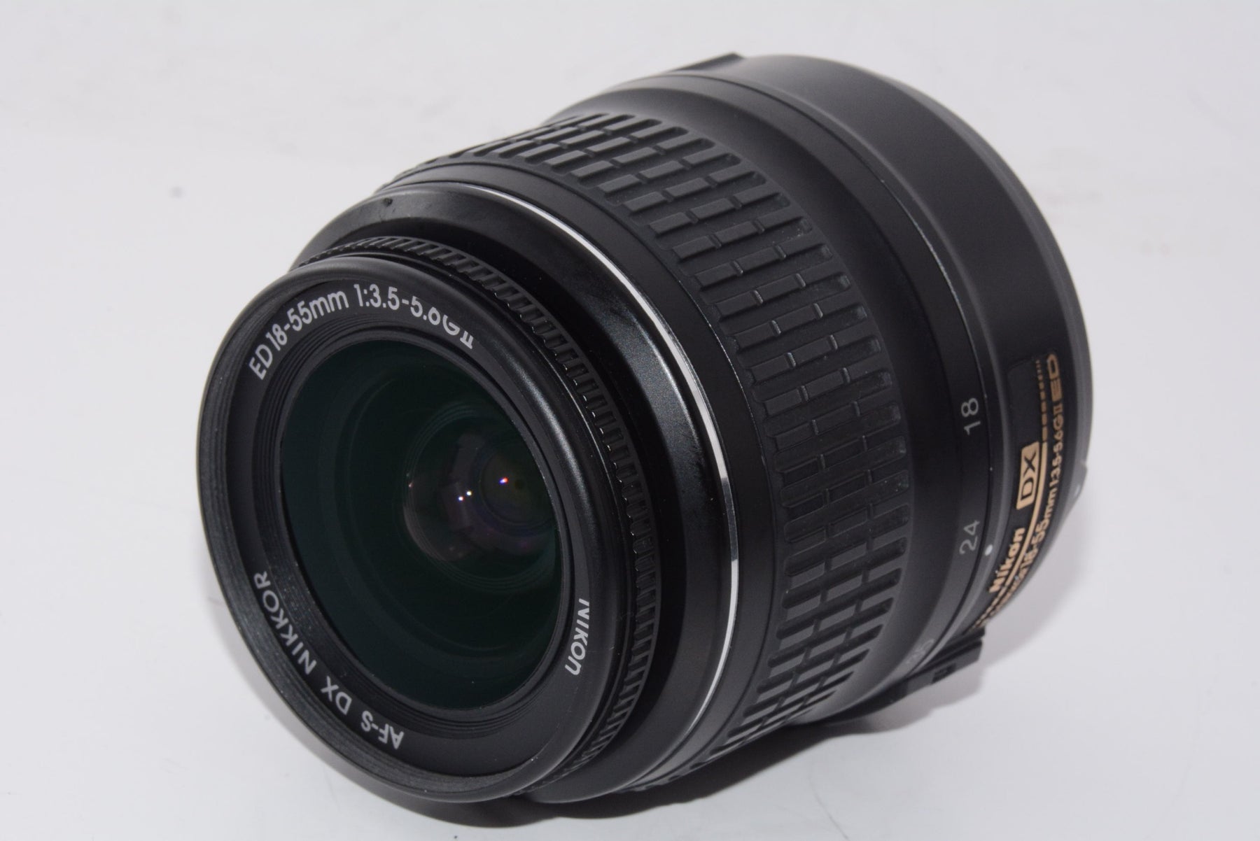 【外観特上級】Nikon デジタル一眼レフカメラ D40 レンズキット ブラック D40BLK