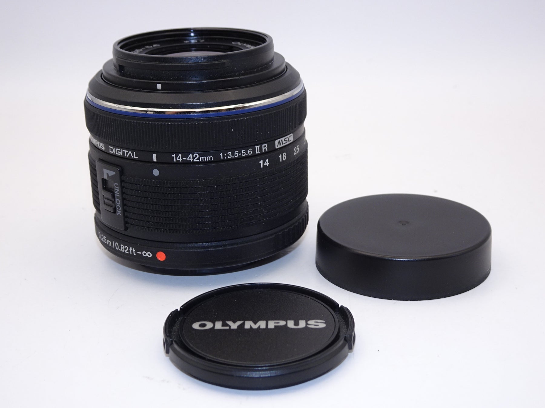 【外観並級】OLYMPUS 標準ズームレンズ M.ZUIKO DIGITAL 14-42mm F3.5-5.6 II R ブラック