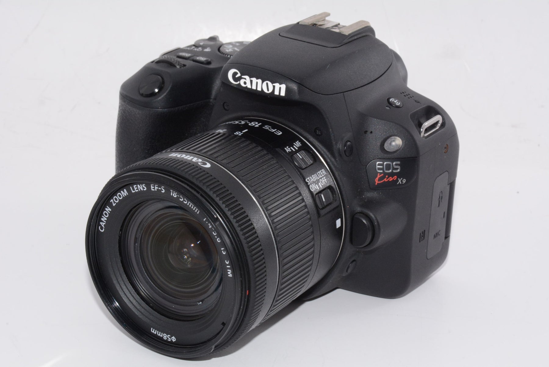 【外観並級】Canon デジタル一眼レフカメラ EOS Kiss X9 EF-S18-55 IS STM レンズキット