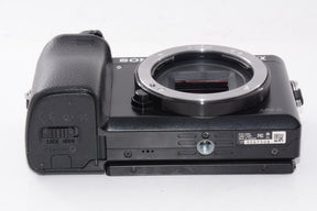 【外観特上級】SONY ミラーレス一眼 α6000 ボディ ブラック ILCE-6000 B