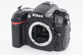 【外観特上級】Nikon デジタル一眼レフカメラ D7000 ボディー