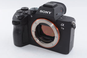 【外観並級】ソニー ミラーレス一眼 α7 III ズームレンズキット FE 28-70mm F3.5-5.6 OSS ILCE-7M3K