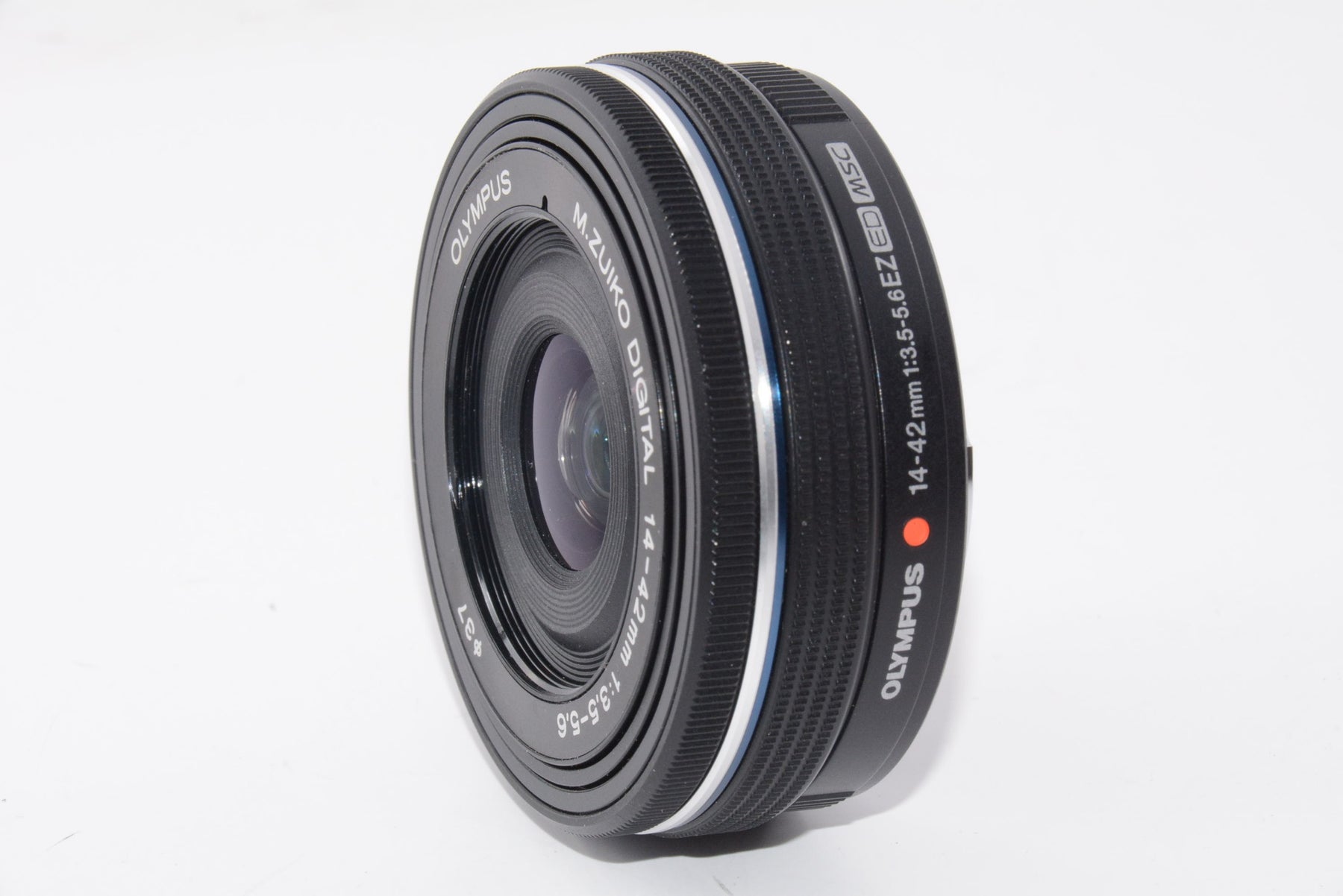 【外観特上級】OLYMPUS 電動式パンケーキズームレンズ M.ZUIKO DIGITAL ED 14-42mm F3.5-5.6 EZ BLK