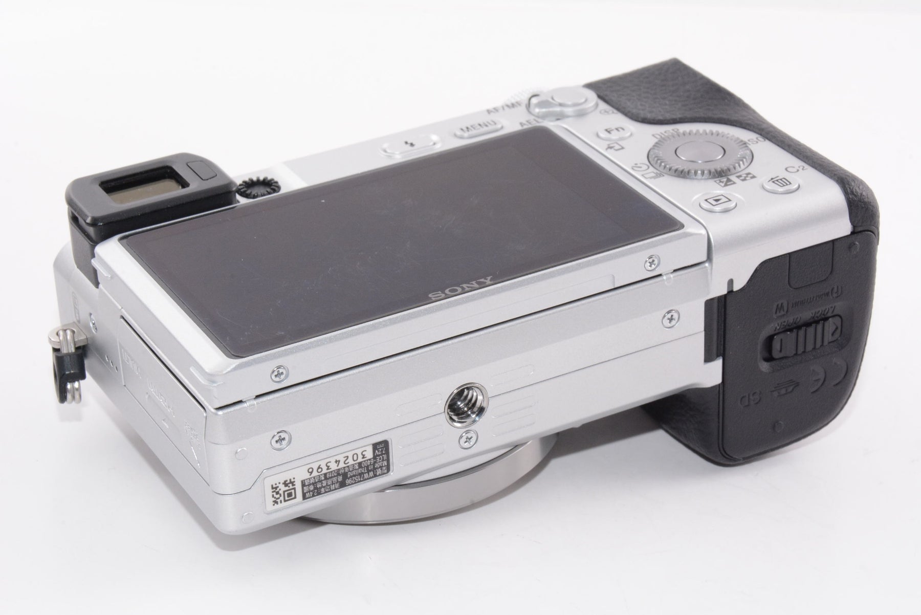 【外観特上級】ソニー ミラーレス一眼 α6400 ダブルズームレンズキット SELP1650