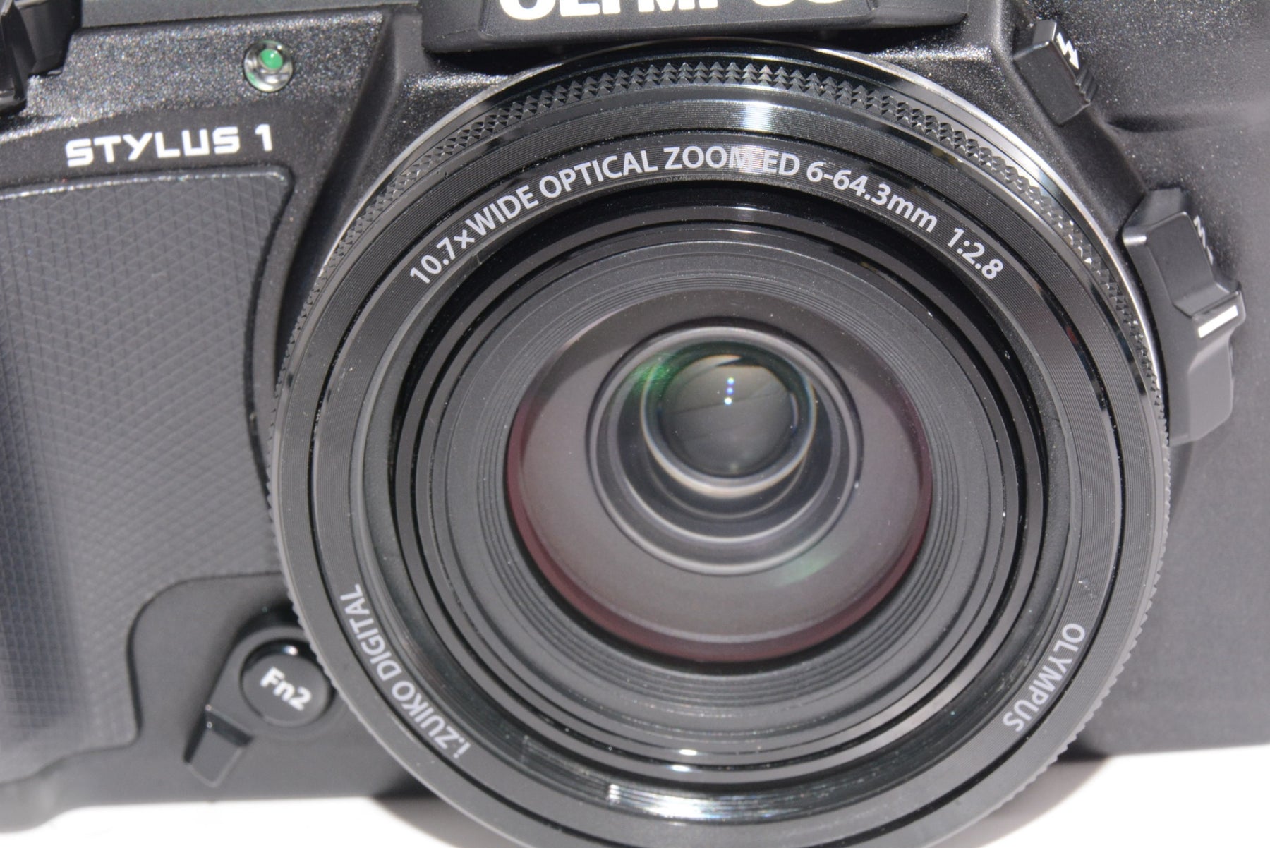 【外観並級】OLYMPUS デジタルカメラ STYLUS 1 28-300mm 全域F2.8 光学10.7倍ズーム ブラック STYLUS-1 BLK