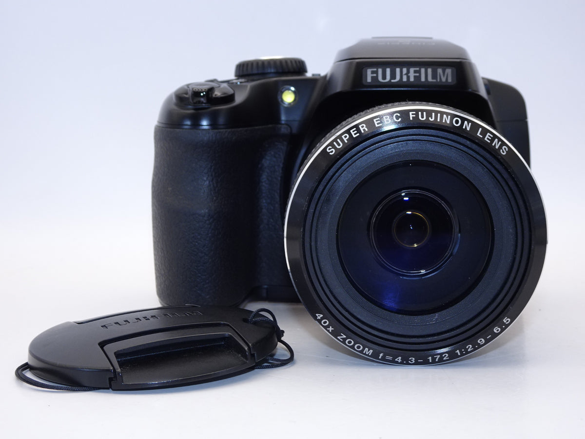 【外観特上級】FUJIFILM デジタルカメラ FinePix S8200B 光学40倍 ブラック F FX-S8200B