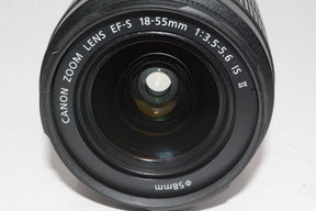 【外観特上級】Canon 標準ズームレンズ EF-S18-55mm F3.5-.5.6 IS II