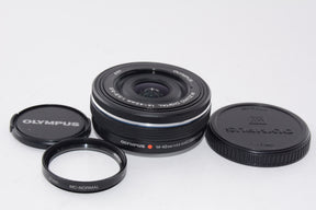 【外観特上級】OLYMPUS 電動式パンケーキズームレンズ M.ZUIKO DIGITAL ED 14-42mm F3.5-5.6 EZ BLK