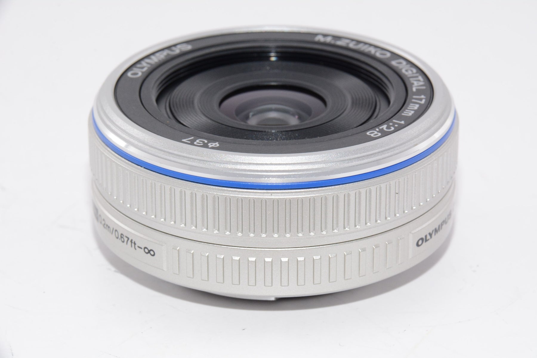 【外観特上級】OLYMPUS パンケーキレンズ M.ZUIKO DIGITAL 17mm F2.8 シルバー