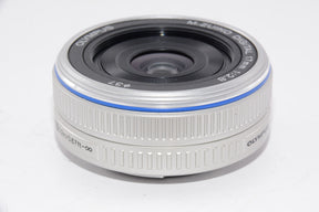 【外観特上級】OLYMPUS パンケーキレンズ M.ZUIKO DIGITAL 17mm F2.8 シルバー