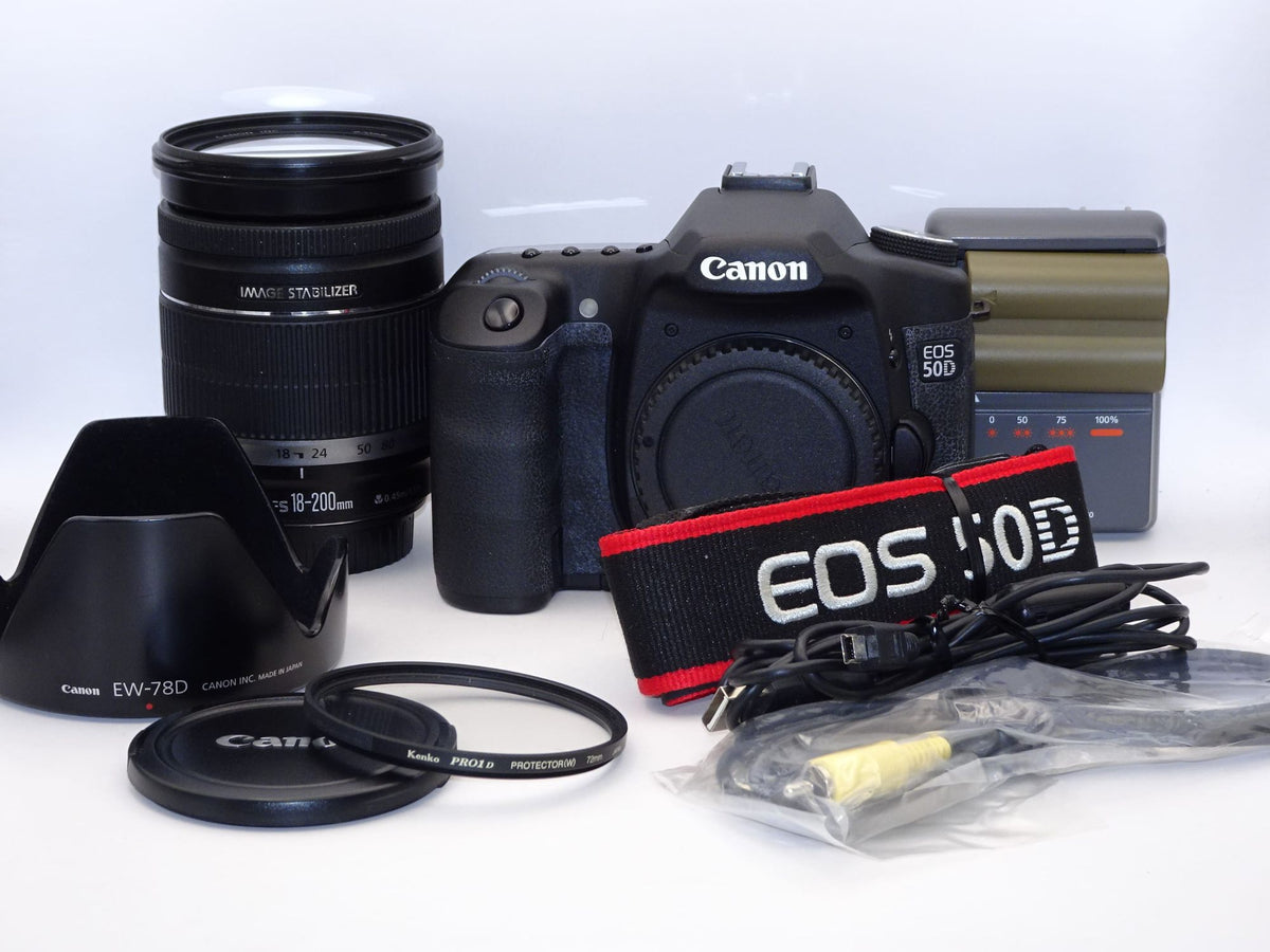 【外観特上級】Canon デジタル一眼レフカメラ EOS 50D EF-S18-200 IS レンズキット EOS50D18200ISLK