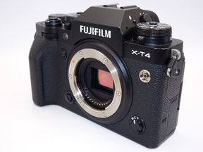 【外観並級】FUJIFILM ミラーレス一眼カメラ X-T4ボディ ブラック X-T4-B