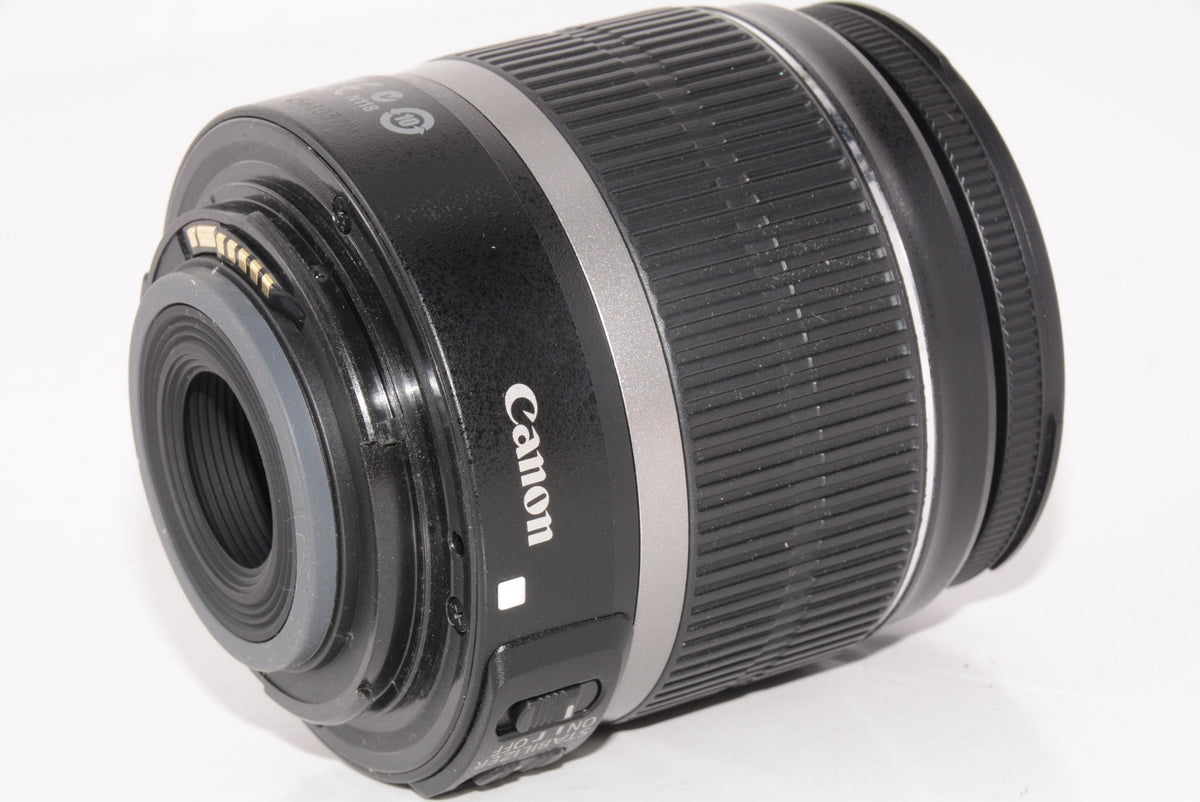 【外観特上級】Canon 標準ズームレンズ EF-S18-55mm F3.5-5.6 IS