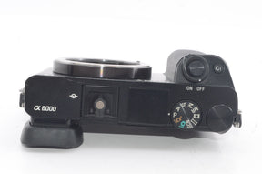 【外観並級】SONY ミラーレス一眼 α6000 ボディ ブラック ILCE-6000 B