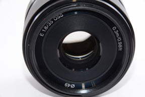 【外観特上級】ソニー SONY 単焦点レンズ E 35mm F1.8 OSS ソニー Eマウント用 APS-C専用 SEL35F18
