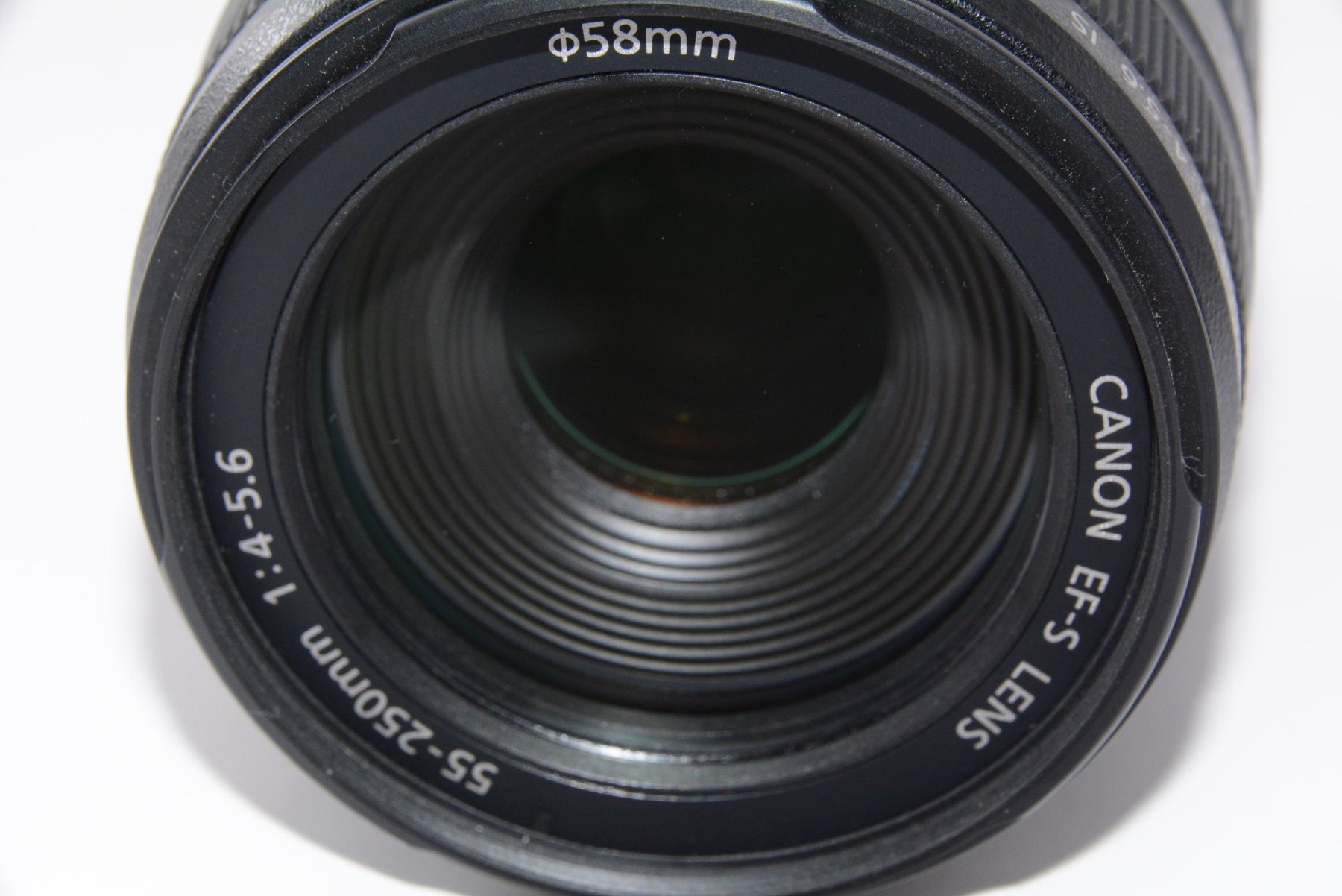 【外観特上級】Canon 望遠レンズ EF-S55-250mm F4-5.6 IS